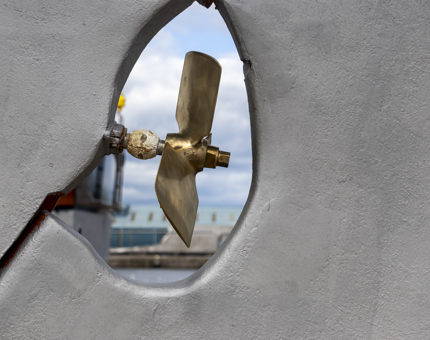 A propeller on Bloodhound.