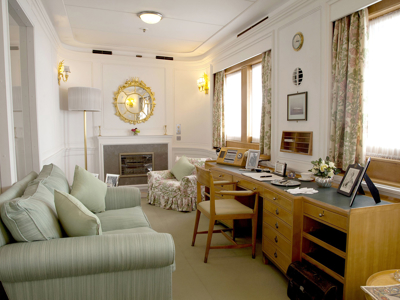 the queen's sitting room study royal yacht britannia