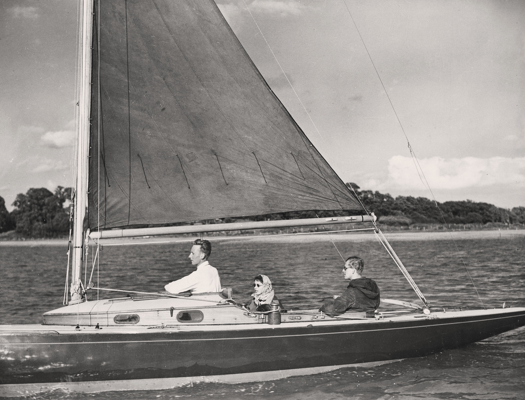 Royal sailing boat Bluebottle.